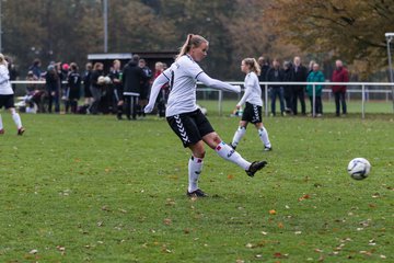 Bild 33 - Frauen SV Henstedt Ulzburg II - TSV Russee : Ergebnis: 5:0